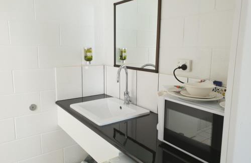 Collinsville Hotel | Pit Pony Hotel
