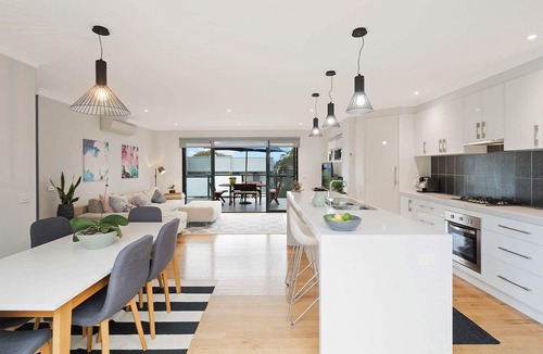 Merimbula Cabin | Plan Beach - Merimbula Headland