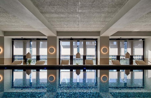 Docklands Apartment | Platinum Luxury Stays at Aston