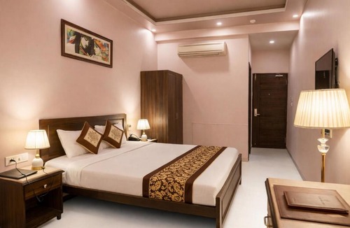 Udaipur Hotel | Platinum Royal Excellency