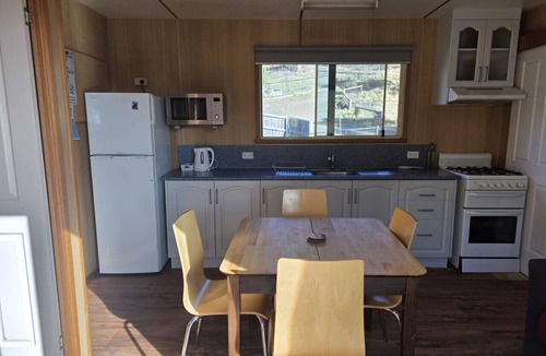 Mount Rumney House | Platypus Cabin - Mt Rumney Escapes