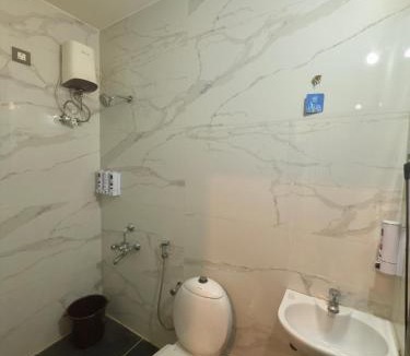 Thoraipakkam Hostel | POCOYO - BACKPACKERS HOSTEL - Omr