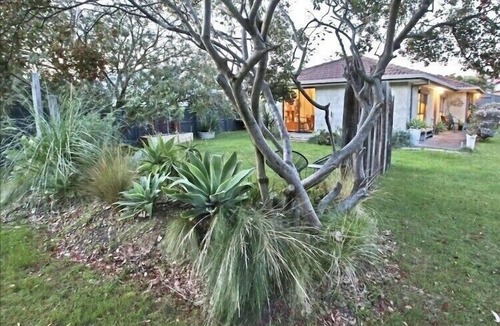 Point Lonsdale House | Point Lonny Beach House