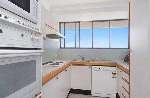 Coolangatta Apartment | Points North 12-75 - Beachfront Coolangatta with Spectacular Views!