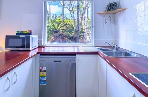 Jubilee Pocket Apartment | Poolside Apartment at Mango House, Whitsundays