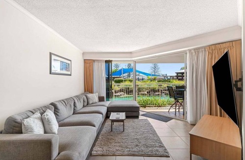 Alexandra Headland Resort | Poolside Escape at Alexandra Headland