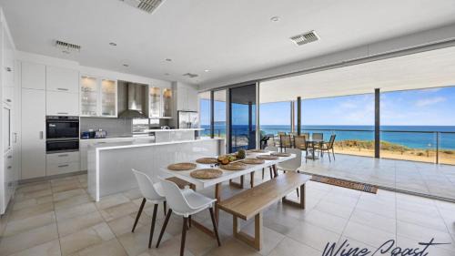 Port Willunga House | Port Willunga Sandcastle By Wine Coast Holidays