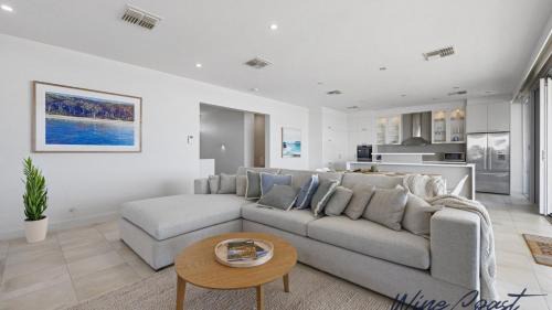 Port Willunga House | Port Willunga Sandcastle By Wine Coast Holidays
