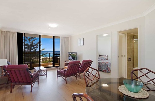 Bilinga Apartment | Porta Pacifique 10 - Beachfront Bilinga With Stunning Views!