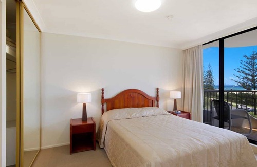 Bilinga Apartment | Porta Pacifique 10 - Beachfront Bilinga With Stunning Views!