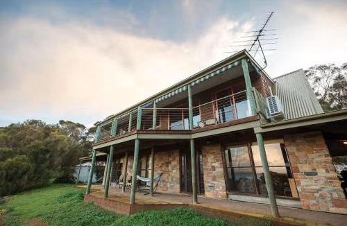 Muston House | Possum Ridge