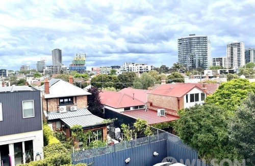 Windsor Apartment | Prahran Chic & Cozy Retreat