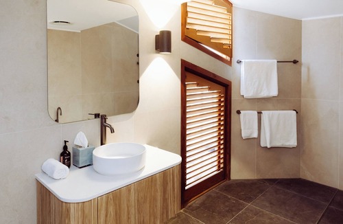 Parachilna Hotel | Prairie Hotel