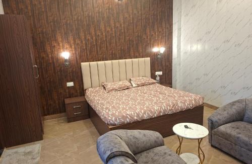 Varanasi Villa | Prem niwas
