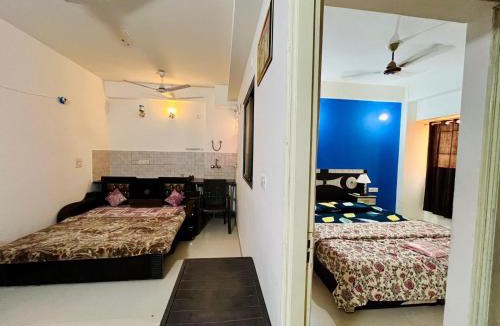 Vrindavan Apartment | Premanand mharaj ji marg Vrindavan Dham