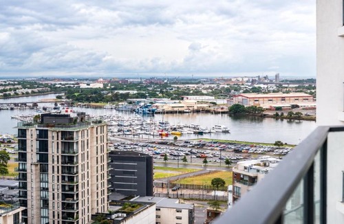 Newcastle West Apartment | Prestige 2BR Stay with Ocean Views - Rooftop and Cinema
