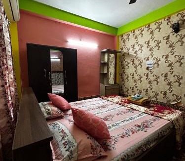 Sualkuchi Apartment | Prezim