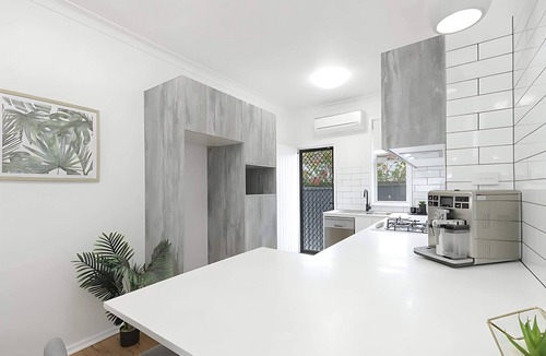 Adamstown Apartment | Prickly Pear Stays in Adamstown, 2-br