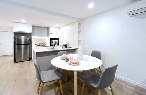 Moonee Ponds Apartment | Pride Moonee Ponds 1B2B Nest Free Parking*Pool