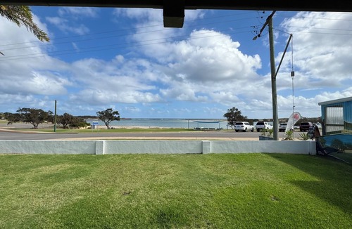 Kalbarri Apartment | Prime Waterfront Apartment 2 in Kalbarri – Views, Space & Location