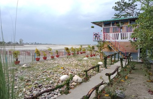 Kangri Resort | Private room ∙ 3 guests