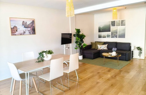 Glebe Apartment | Private and Central Penthouse