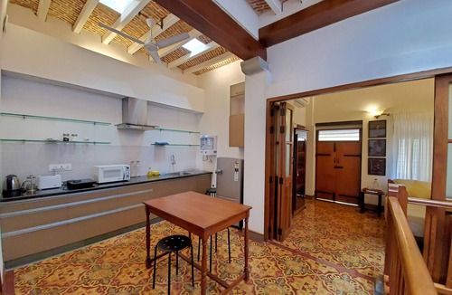 Pondicherry Beach Apartment | Private apartment in a restored cottage of a family estate with pool
