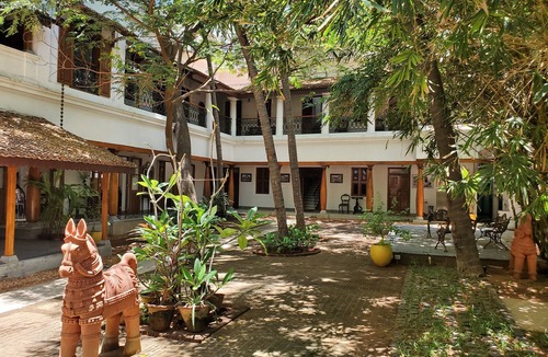 Pondicherry Beach Apartment | Private apartment in a restored cottage of a family estate with pool