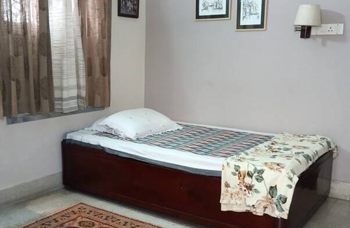 Kolkata Resort | Private room ∙ 1 guest