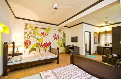 Jangpura Resort | Private room ∙ 3 guests
