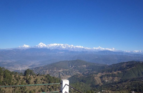 Kausani Resort | Private room ∙ 4 guests