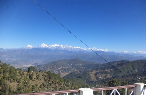 Kausani Resort | Private room ∙ 4 guests