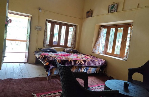 Nainital Resort | Private room ∙ 2 guests