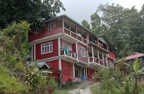 Kalimpong Resort | Private room ∙ 3 guests