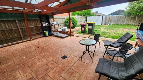 Delahey House | Private Room with a view, close to everything