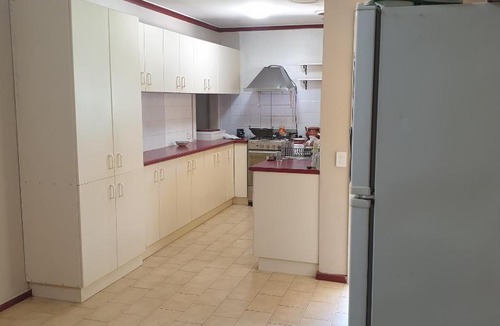 Werribee House | Private room with shared facilities W