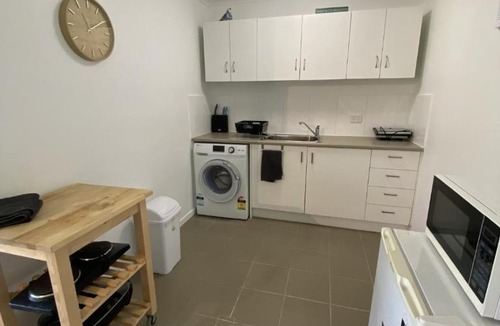 Brighton House | Private self-contained guesthouse North Brisbane