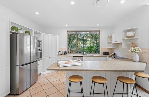 Pearl Beach House | prospect@pearl - Executive Beach Retreat- sleeps 8 (no pets or parties)