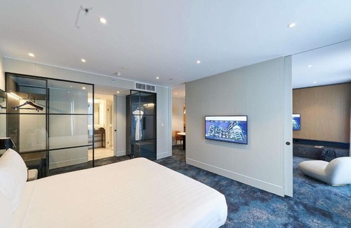 Adelaide Central Business District Hotel | Pullman Adelaide