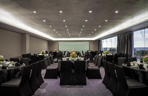 Miri Hotel | Pullman Miri Waterfront