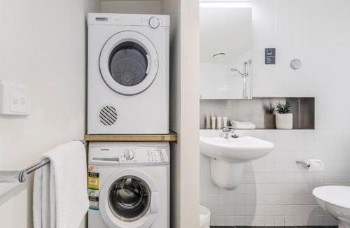 Chinatown Apartment | Punthill Apartment Hotel - Little Bourke
