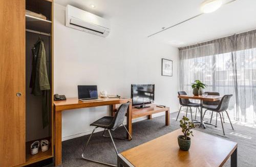Chinatown Apartment | Punthill Apartment Hotel - Little Bourke