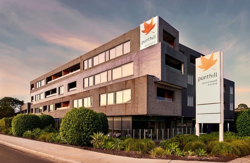 Hughesdale Hotel | Punthill Oakleigh