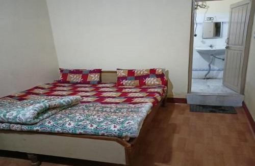 Guptkashi Bed & Breakfast | Purohit Lodge B&B by StayApart