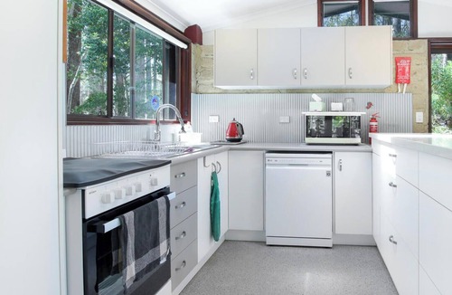 Halfway Creek House | Pushabushaway - Peaceful 3 Brm Bush Retreat, 10 min from beach
