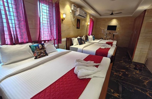 Kuilapalayam Hotel | PV Tower - Auro Beach
