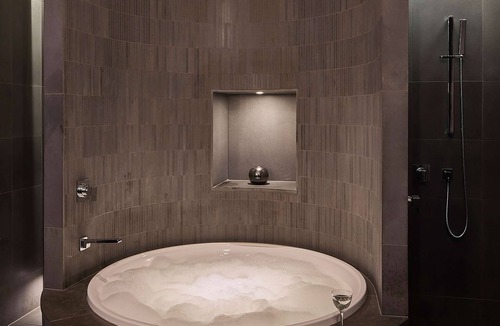 Sydney Central Business District Hotel | QT Sydney