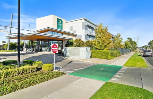 Glenfield Park Hotel | Quality Hotel Rules Club Wagga