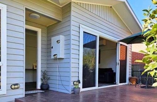 Benalla West House | Quantrill Avenure Retreat