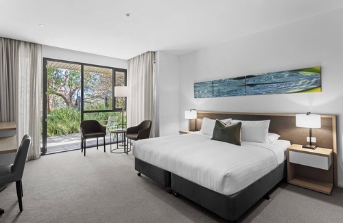 Flinders Hotel | Quarters at Flinders Hotel